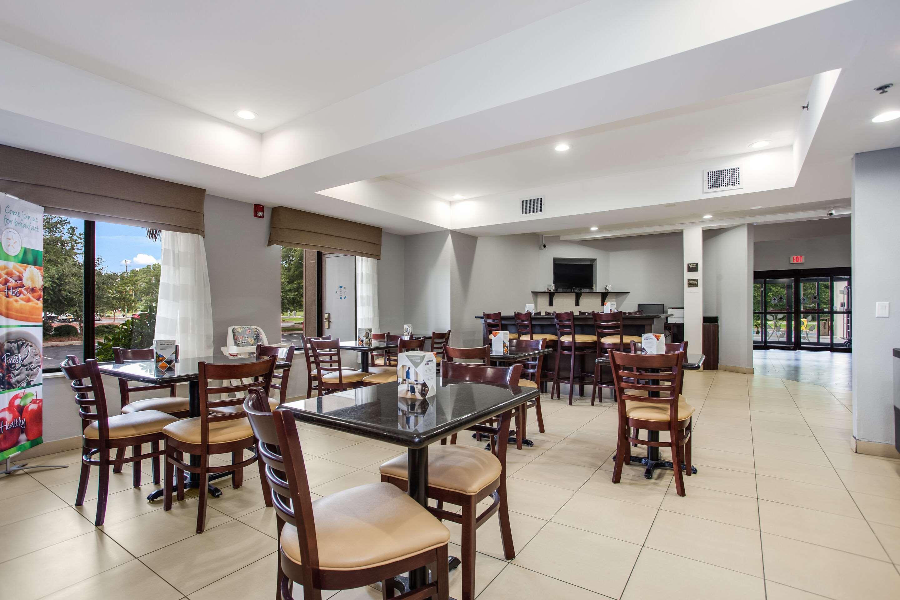 Quality Inn Conway Εξωτερικό φωτογραφία